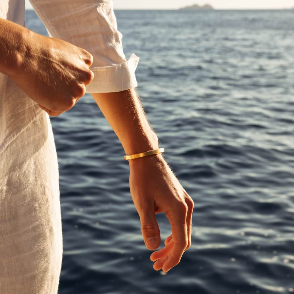 Bangle Cuff for Men and Women Gold