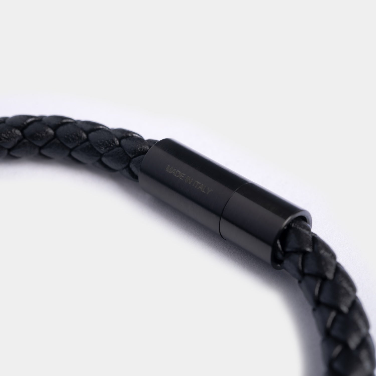 Black braided leather bracelet made in Italy